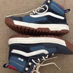 Vans Hiking Boots Photo 0