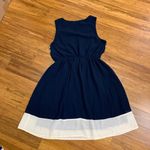 YA Los Angeles Dress Womens Size Medium Navy Sleeveless Fit & Flare White Trim Photo 3
