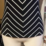 White House | Black Market  Chevron pattern Fitted Strapless top size S Photo 2