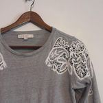 Loft Ann Taylor Light Gray Lace Detail Crewneck Women's Lightweight Sweater Photo 4