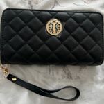 NWT Vegan Black quilted gold logo two zipper wristlet wallet, size 7”x4”, fall Photo 7