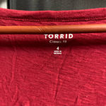 Torrid B26-Women's  T-Shirt Size 4X plus size Red V-Neck Lace Halter Top Photo 5