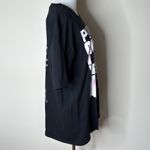 Pink Summer 2017 Black and White Concert Tee Size XL Photo 2