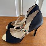 Caparros Women Dress Peep Toe Pump Heels Size 7 SKU 2855 Photo 1