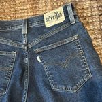 Levi's Silvertab High Waisted Mom Jeans Tapered Women’s Size 29 Medium Wash Photo 11