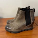 Sorel Joan Of Arctic Wedge II Chelsea Boot Grey Brown 1808551052 Size 7.5 Photo 0