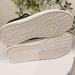 Levi's  Black Lace Up Casual Sneaker Size 10 / 42 New in Box Photo 3