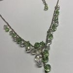Apt. 9  Women’s Costume Necklace Green / Clear Bead Silver Tone Adjustable Length Photo 2