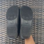 Crocs dual comfort, work shoes women’s size 6 Photo 4