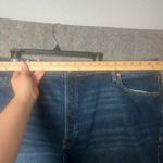 Old Navy Women Size 24 High Rise Straight Blue medium wash denim shorts Photo 3