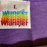 Wrangler Vintage  top with rainbow stripe women’s L Photo 4