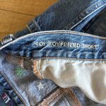 American Eagle  Outfitters 90’s Boyfriend Embroidered Denim Shorts Size 6 Photo 3