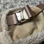 Lululemon Everywhere Fleece Belt Bag Photo 10