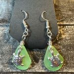 Turtles On Green Sea Glass Silver Tone Dangle Pierced Earrings New Photo 1