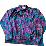 Alfred Dunner Satin Green Purple Paisley Print Bow Tie Blouse Vintage Size 8 EUC Photo 2