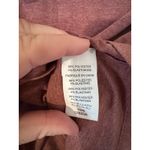 Vuori  Women's Energy Medium Oversized Cropped T Shirt Dusty Rose Heathered Photo 4