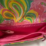 Lilly Pulitzer Wallet/Change Purse/ID Carrier. Photo 4