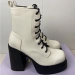 Madden Girl  Stylish White Lace-Up Women's Boots- size 7.5 Photo 1