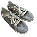 OluKai Pehuea Li Women’s Shoe Sneaker Size 9 Gray / Cream / Tan Photo 3