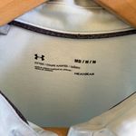 Under Armour  FITTED HEATGEAR SHORT SLEEVE TOP ATHLETIC WOMENS SIZE M LIG…‎ Photo 1