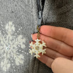 Quacker Factory  Gray Snowflake Zip-Up Sweater Vest Size XL Ramie/Cotton Blend‎ Photo 2