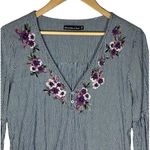 Abercrombie & Fitch Abercrombie Fitch Top Womens M V Neck Embroidered Cropped Striped Long Sleeves Photo 2