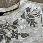 Ann Taylor  Sweatshirt Womens Medium Floral Embroidered Gray Photo 9