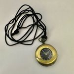 roman numeral gold tone stop watch Photo 0