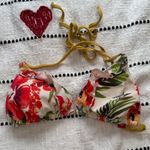 Guess bikini top size medium Photo 1