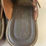 Predictions  LEATHER COLLECTION WOMENS SHOES 8.5 BROWN SLIP-ON WEAVE Photo 8