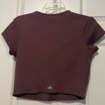 Alo Yoga Alo Savvy Short Sleeve Rib Crop Top In Cherry Cola Photo 4