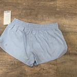 Lululemon nwt 2.5 hotty hot shorts Photo 1