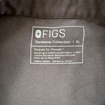 FIGS  XL Rafaela Black Oversized Scrub Popover Top 2 Pockets Photo 2