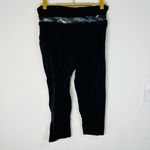 Beverly Hills Polo Club  Women’s Athletic Capri Leggings Black Size Small Photo 4