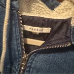 PacSun  Hooded Full-Zip Cropped Denim Jean Jacket Women’s Medium Fur Hood Photo 3