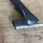 Tahari  Gray‎ Patent Leather Sherry Pumps size 7.5 Photo 8