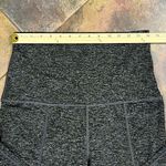 Maacie Maternity Gray Athletic Cropped Pants Medium Photo 1