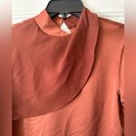 Lysse New Brown silky blouse. Long sleeves and high neck. Size XS Photo 3