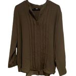 Uniqlo forest green button down XL Photo 0