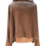 Lime & Vine Gray Oversized High Low Cropped Faux Suede Sweatshirt Size Medium Photo 3