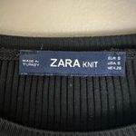 ZARA  Black Ribbed Sweatshirt with White Trim Photo 2