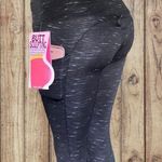 Black and white lines leggings body sculpting with phone pockets Size M Photo 0