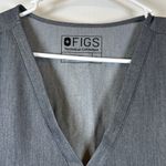 FIGS  V-Neck Gray Casma Pharmacist Surgeon Nurse Doctor Scrub Size XL EUC #2994 Photo 4