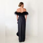 Badgley Mischka ‎ Ostrich Feather Adorned Gown black size 8 Photo 1