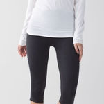 Lululemon In The Flow Crop II Heathered Grey Size S/M Photo 0