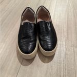 J Slides Black Textured Slip Photo 2