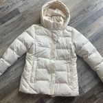 The North Face Puffer Jacket Photo 2