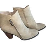 Parker & Sky Ankle Boot Womens Size 8.5 Faux Suede Tan Bootie Side Zip Photo 0