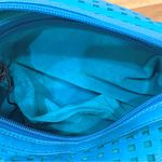 Rare Vintage BRIO! Blue Perforated Genuine Leather Barrel Shoulder Crossbody Bag Photo 12