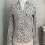 Holding Horses Anthropologie  Floral Button Down Blouse Navy Cream Size 6 Photo 0